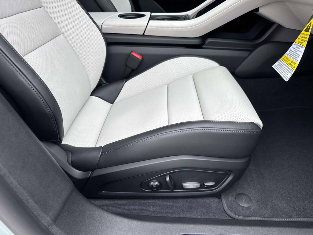 New 2026 Porsche Taycan RWD image 17