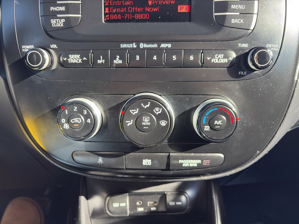 Used 2015 Kia Soul + FWD image 21