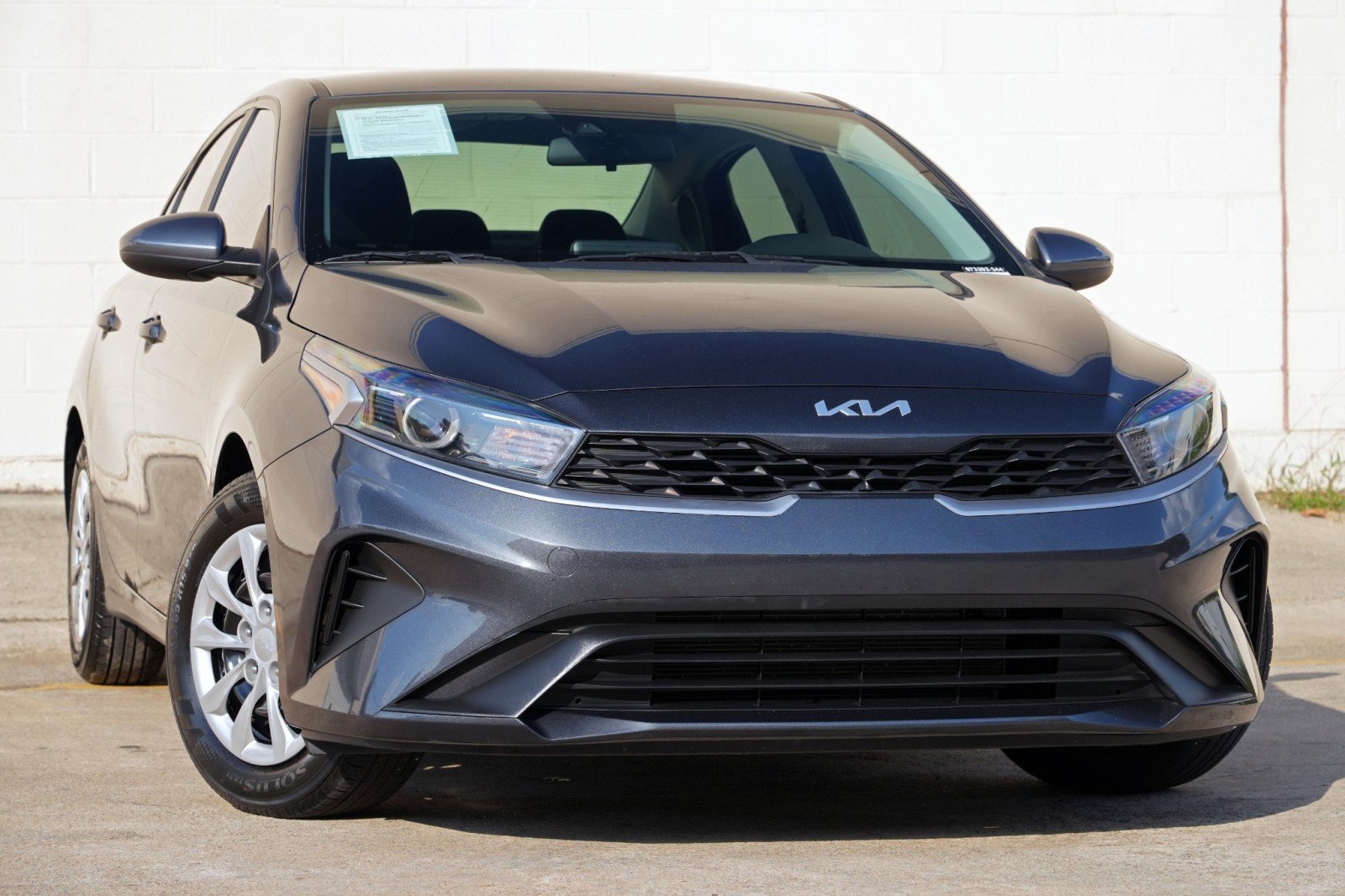 Used 2023 Kia Forte LX FWD image 2