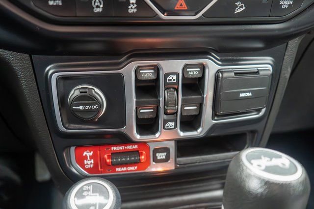 Used 2019 Jeep Wrangler Unlimited Rubicon AWD/4WD image 28