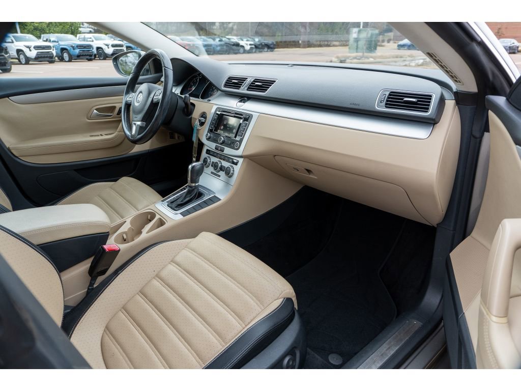 Used 2014 Volkswagen CC Sport image 15