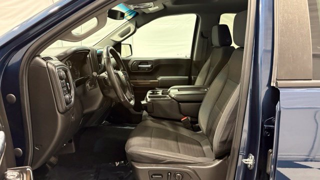 Used 2020 Chevrolet Silverado 1500 LT w/ True North Edition AWD/4WD image 12