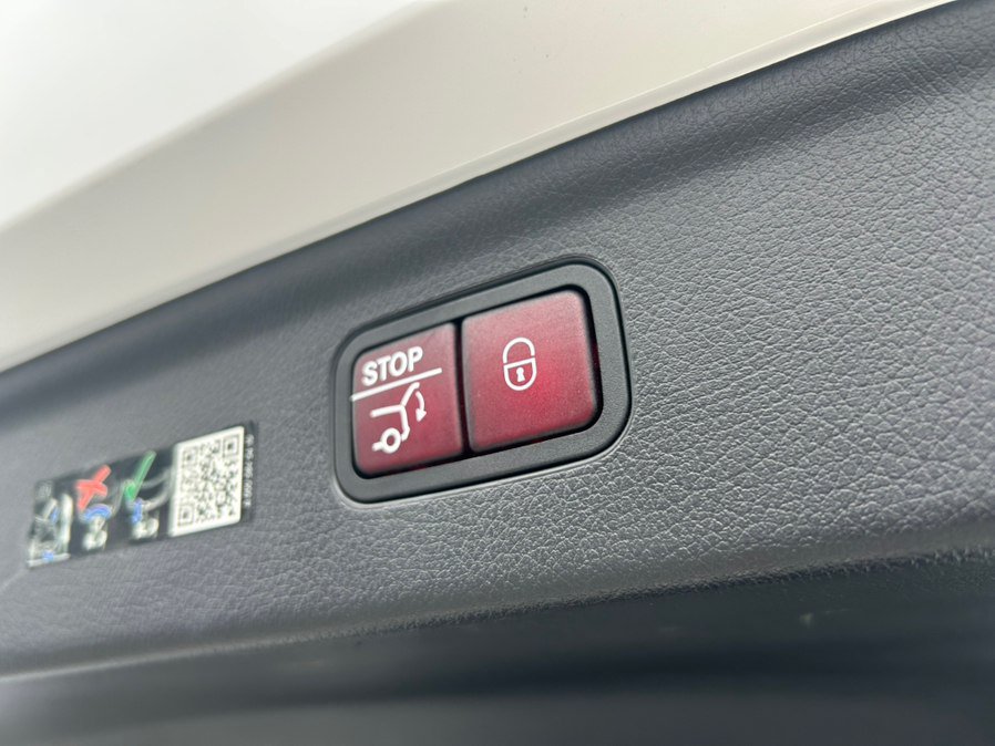 Used 2023 Mercedes-Benz EQE 350+ SUV image 54