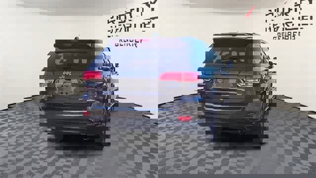 Used 2019 Jeep Grand Cherokee Limited image 8