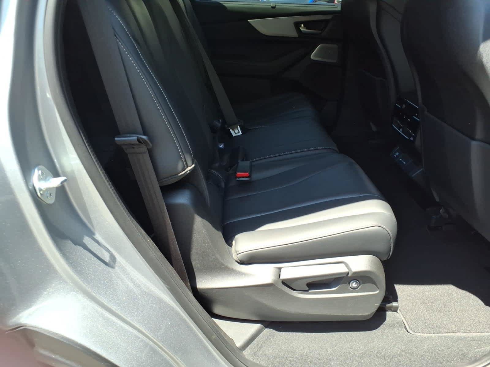 Used 2026 Acura MDX w/ Technology Package AWD/4WD image 11