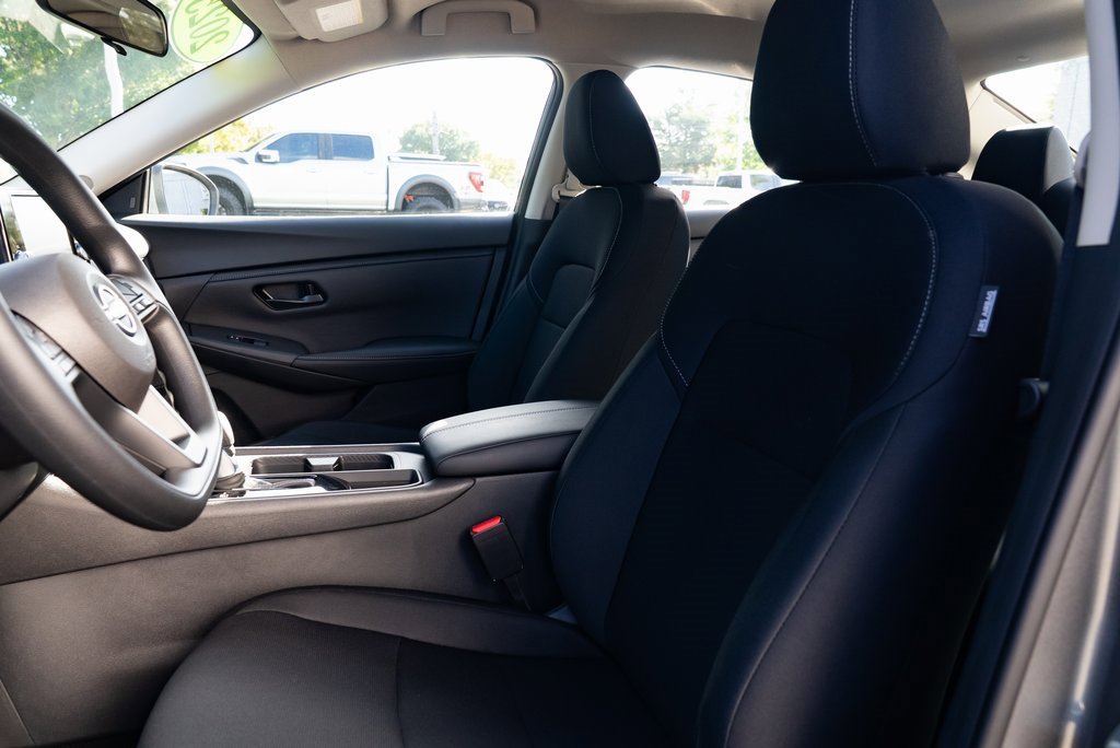 New 2025 Nissan Sentra S image 18