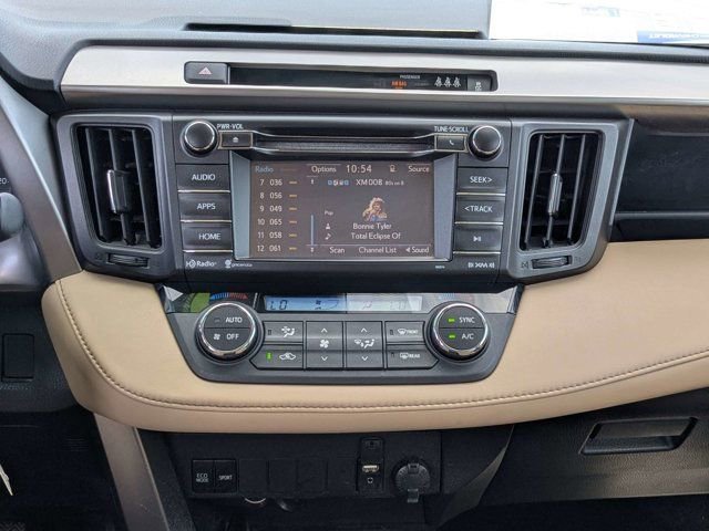 Used 2017 Toyota RAV4 XLE FWD image 18