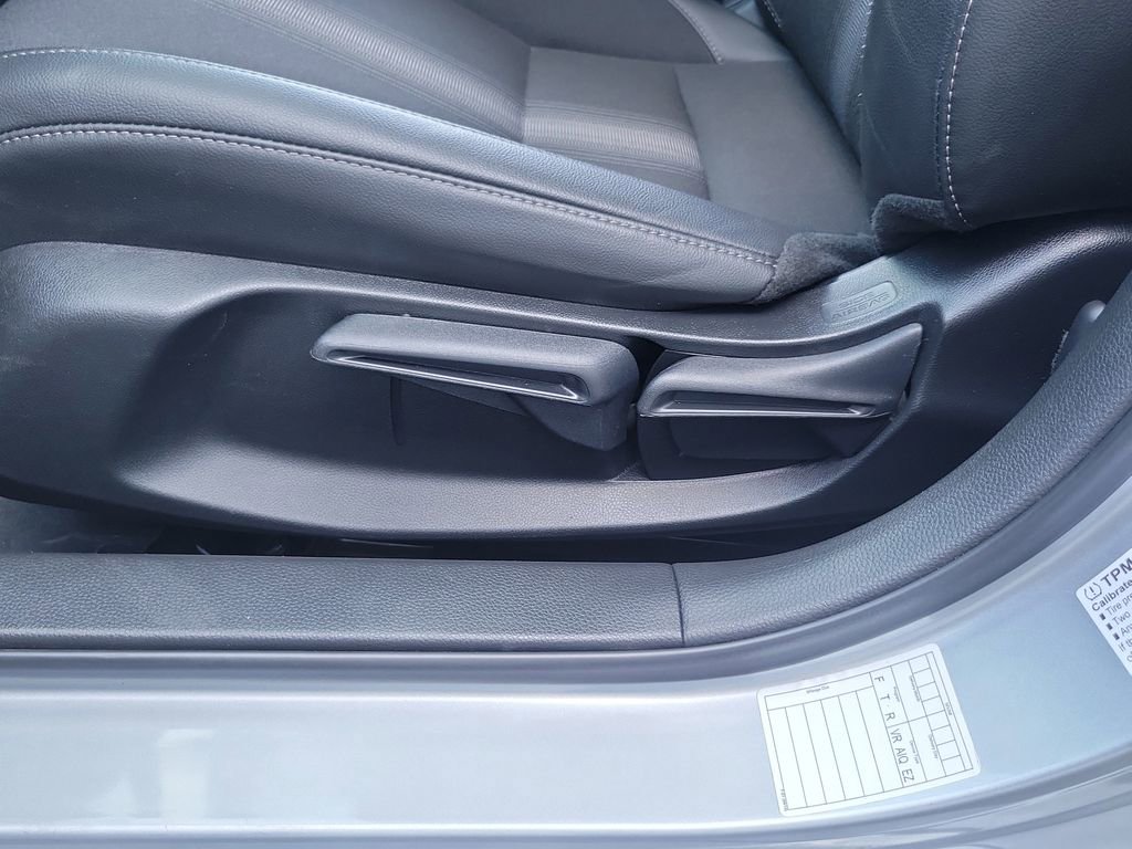 Used 2025 Honda Civic Sport image 17