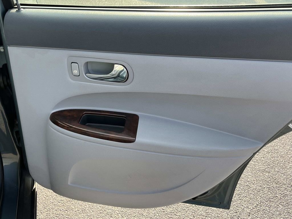 Used 2007 Buick LaCrosse CX image 18