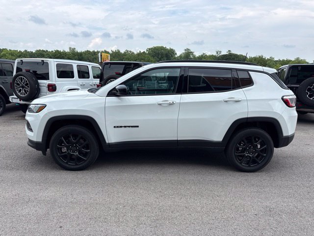 New 2026 Jeep Compass Latitude AWD/4WD image 7