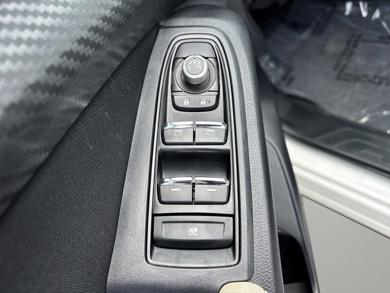 Used 2025 Subaru Ascent Premium AWD/4WD image 19