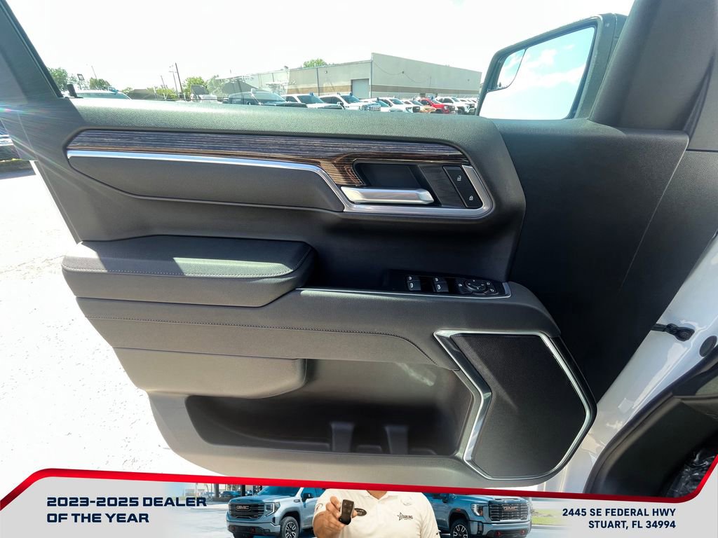 New 2026 GMC Sierra 1500 Elevation image 23