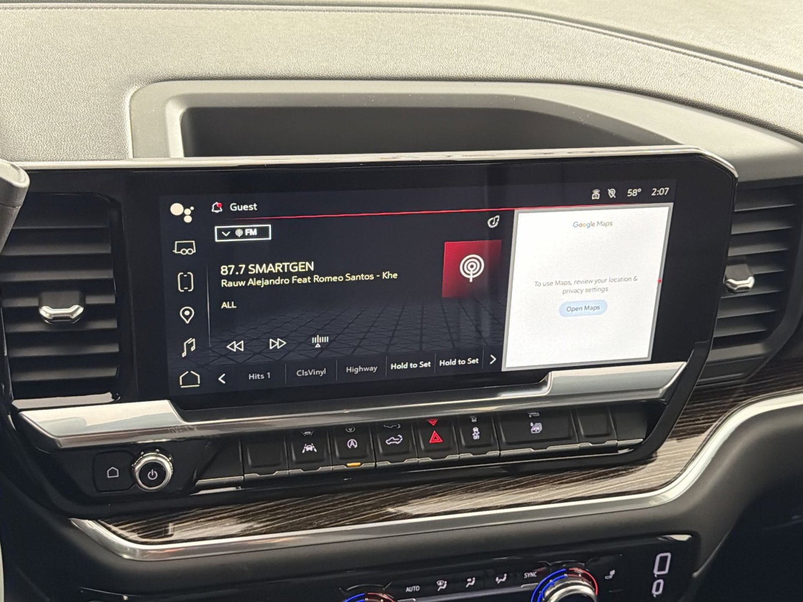 New 2026 GMC Sierra 1500 SLE image 18