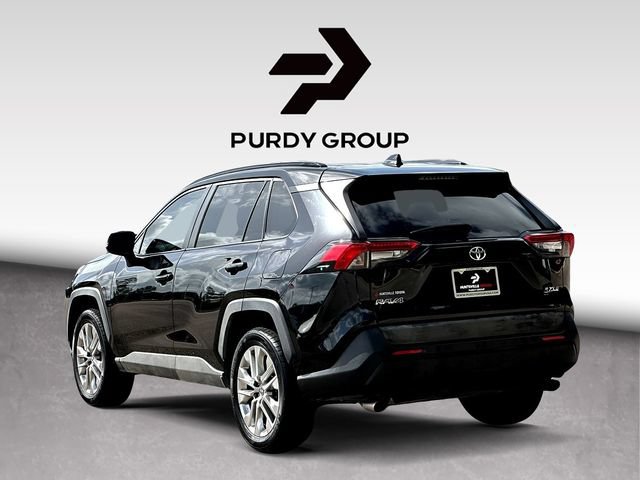 Used 2021 Toyota RAV4 XLE Premium FWD image 5