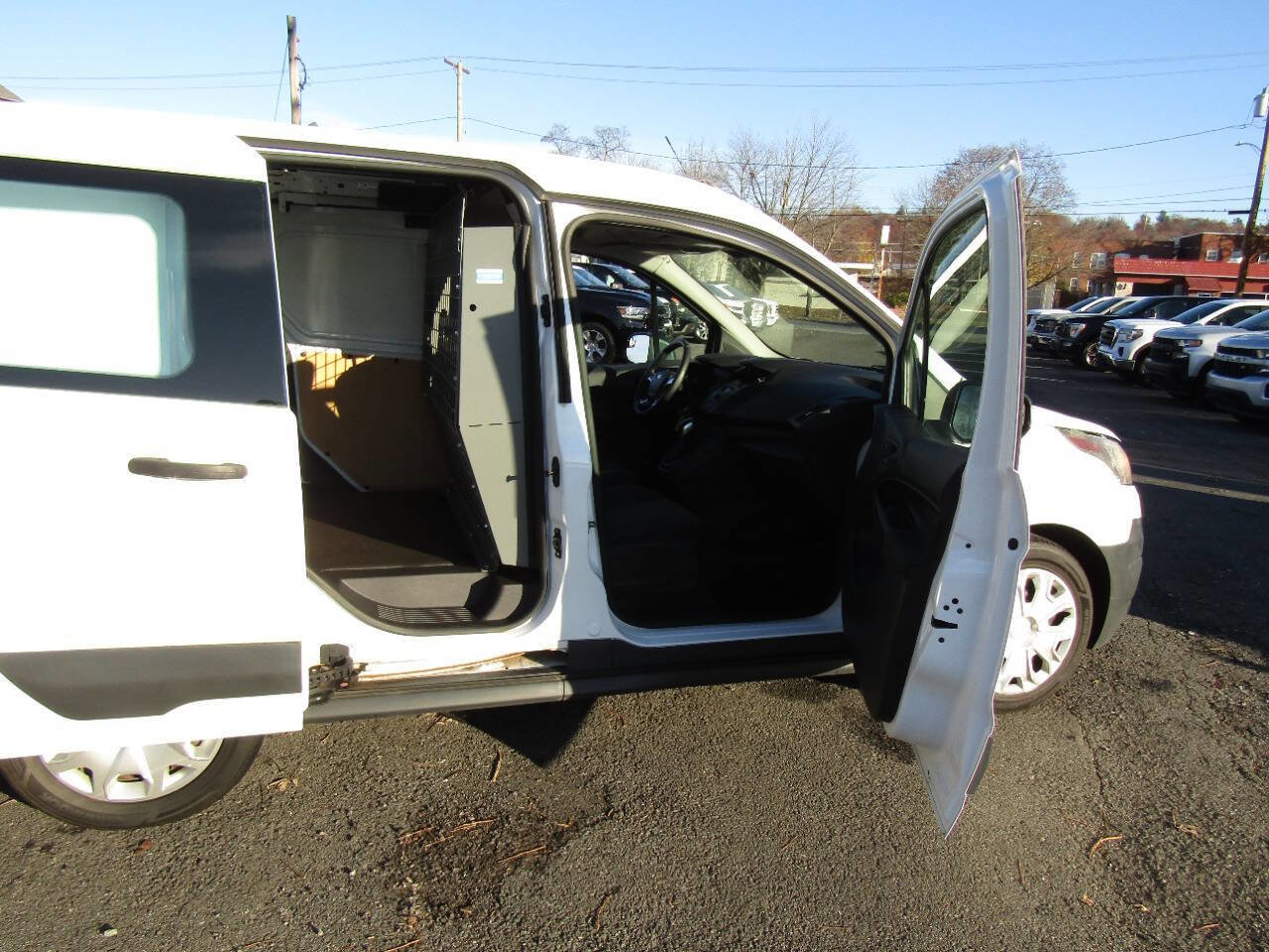 Used 2016 Ford Transit Connect XL image 25