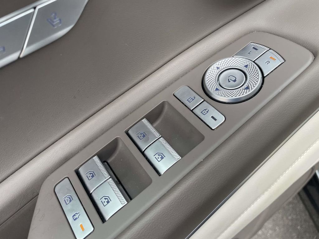 Used 2024 Genesis GV80 3.5T image 12