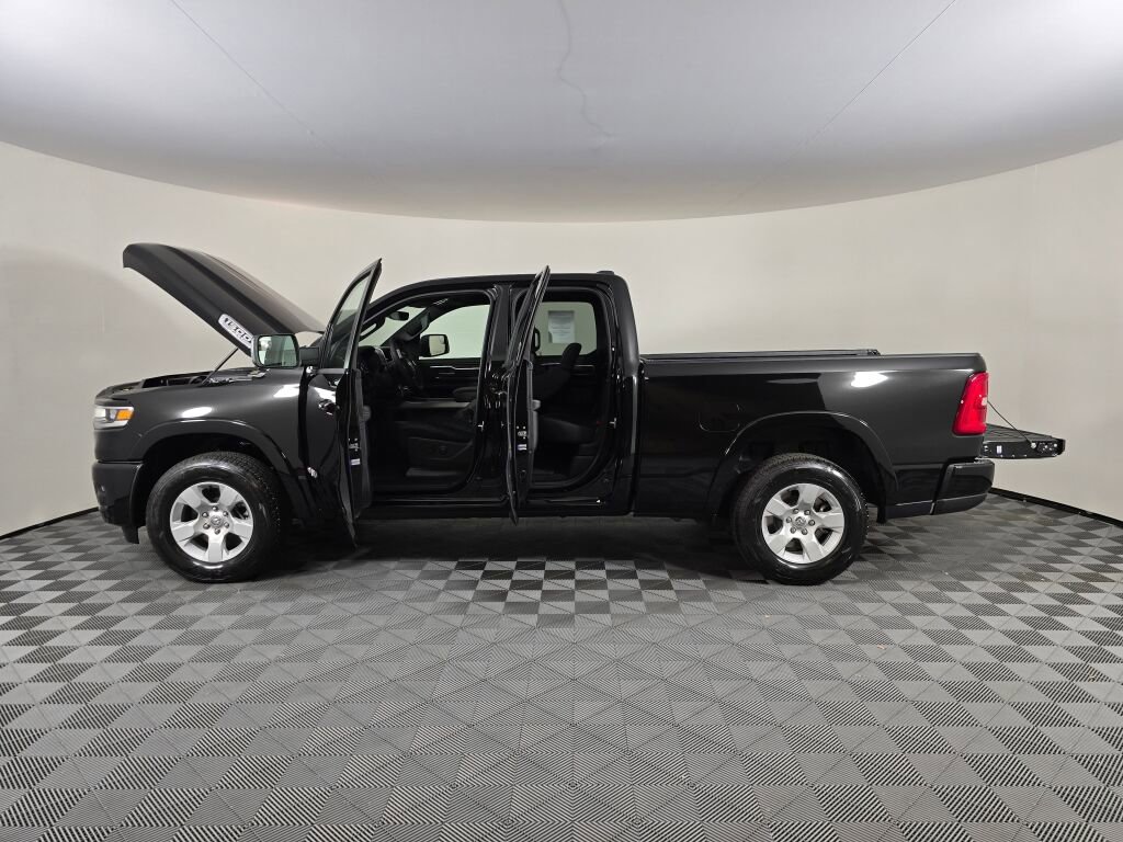 New 2025 RAM 1500 Big Horn image 15