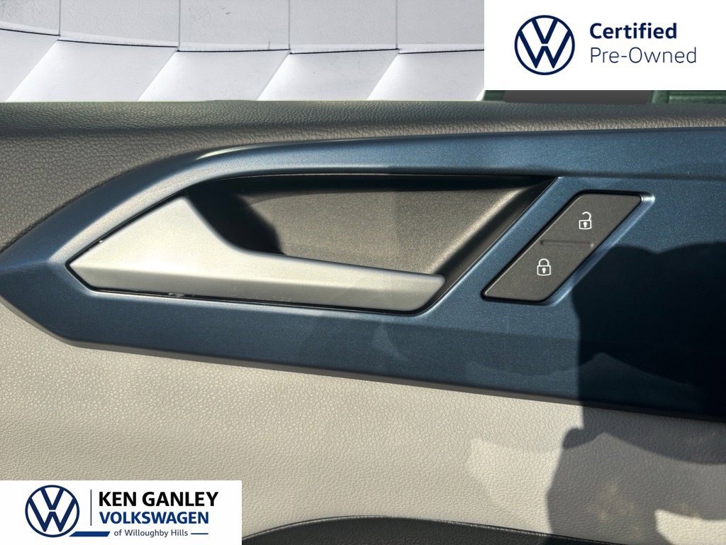 Certified 2023 Volkswagen Taos SE AWD/4WD image 26