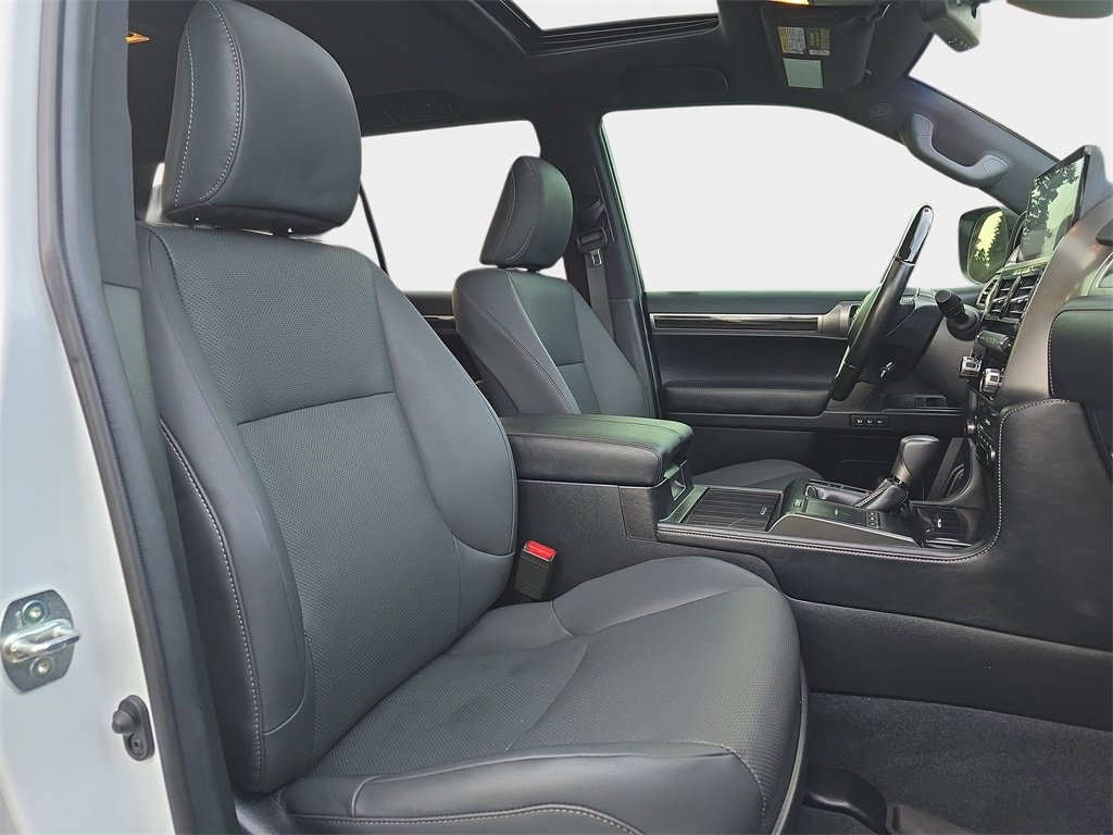 Used 2022 Lexus GX 460 Premium image 10