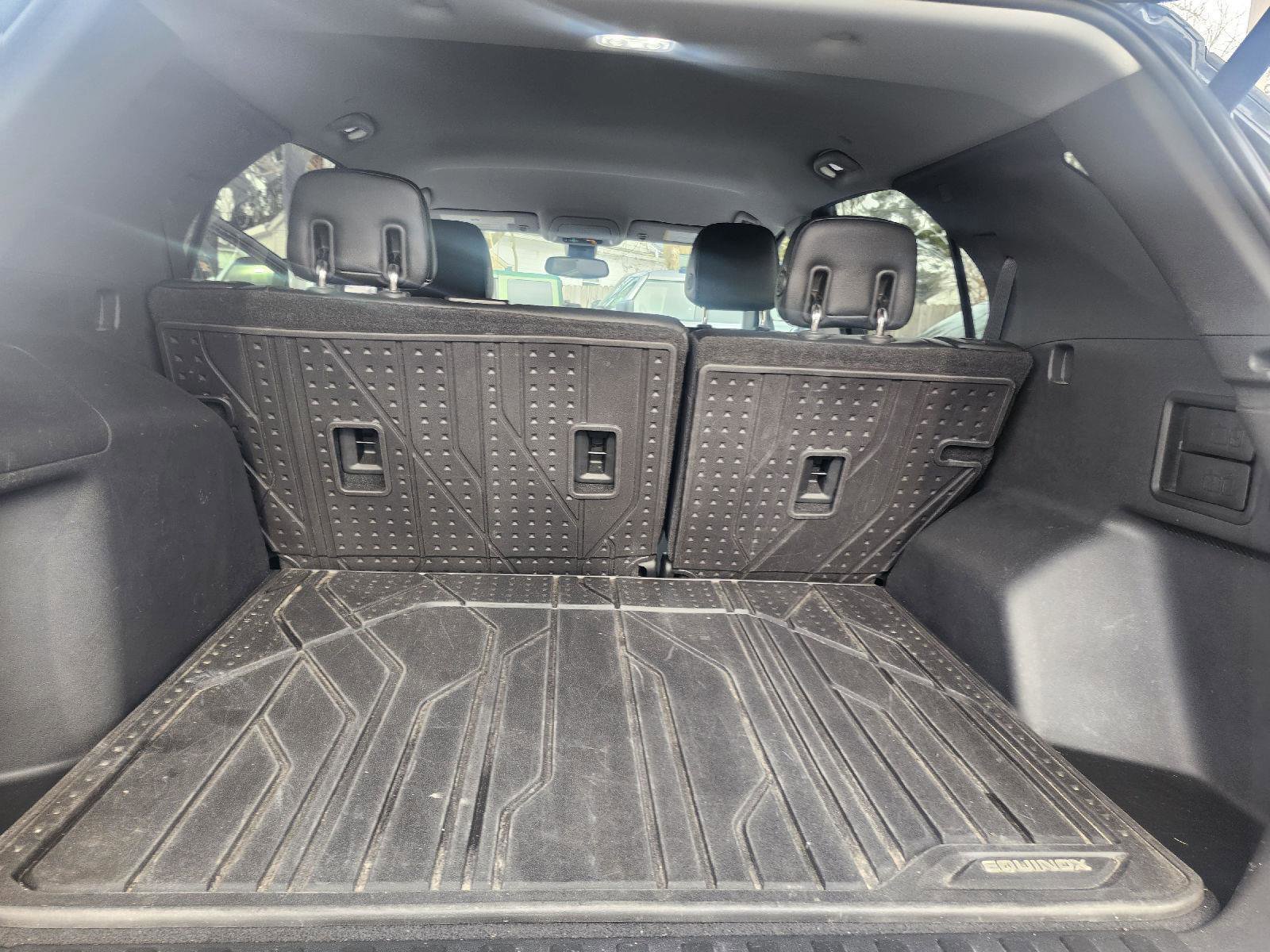 Used 2020 Chevrolet Equinox Premier image 22