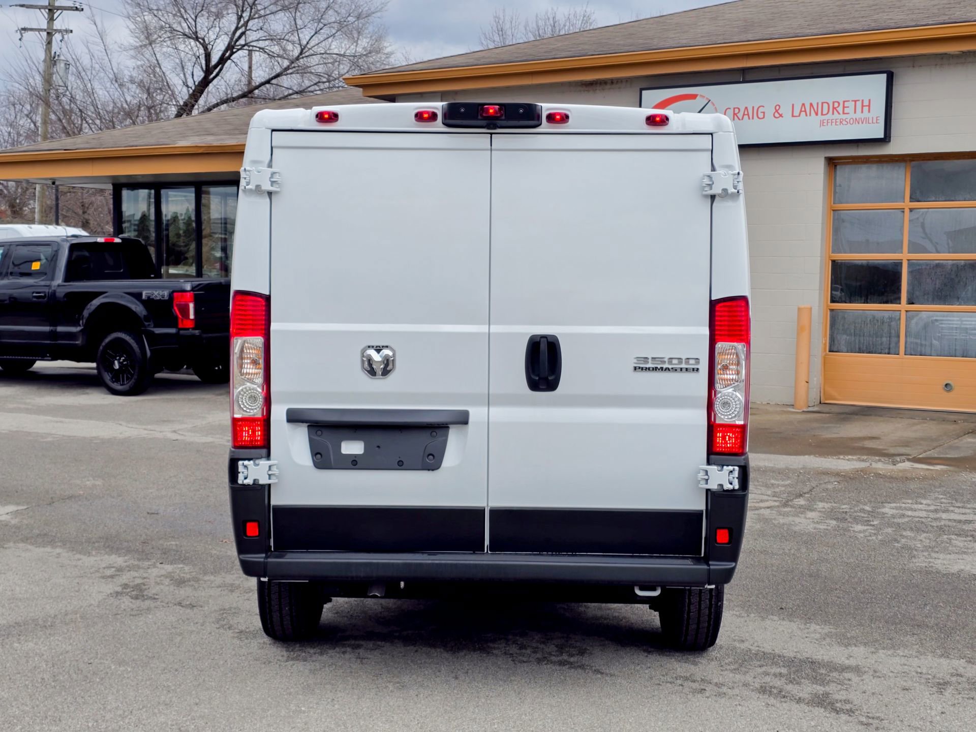 Used 2024 RAM ProMaster 3500 w/ Convenience Group image 11
