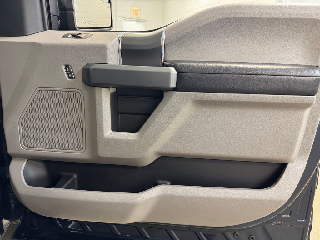 Used 2019 Ford F150 XLT w/ Equipment Group 302A Luxury AWD/4WD image 27