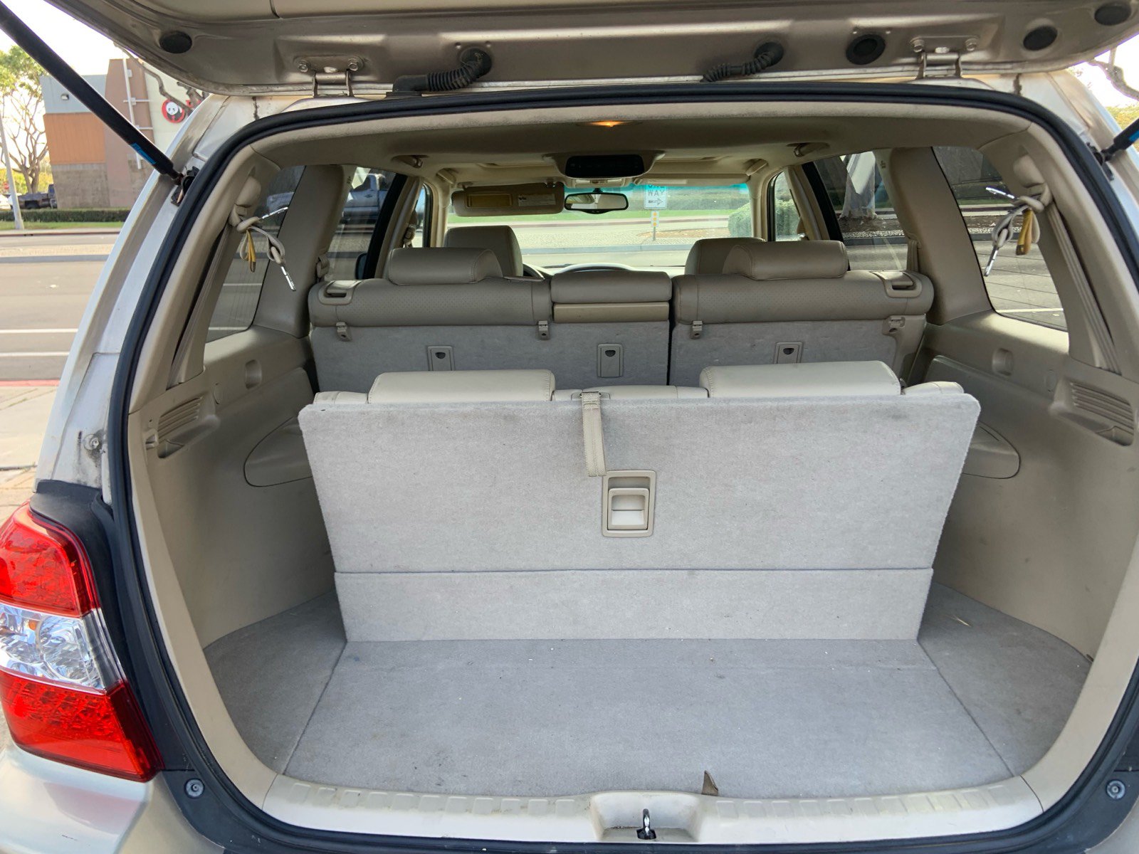 Used 2006 Toyota Highlander Limited AWD/4WD image 10