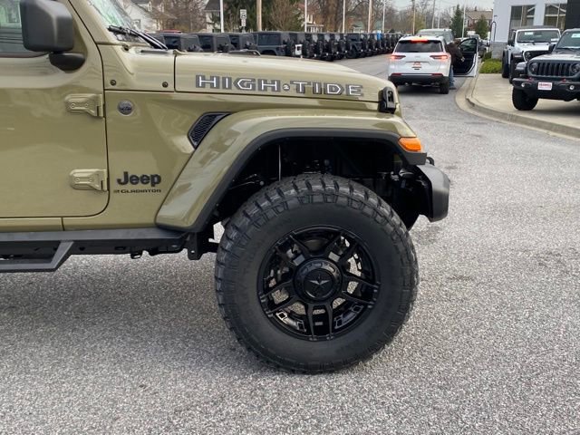 New 2025 Jeep Gladiator Sport image 9