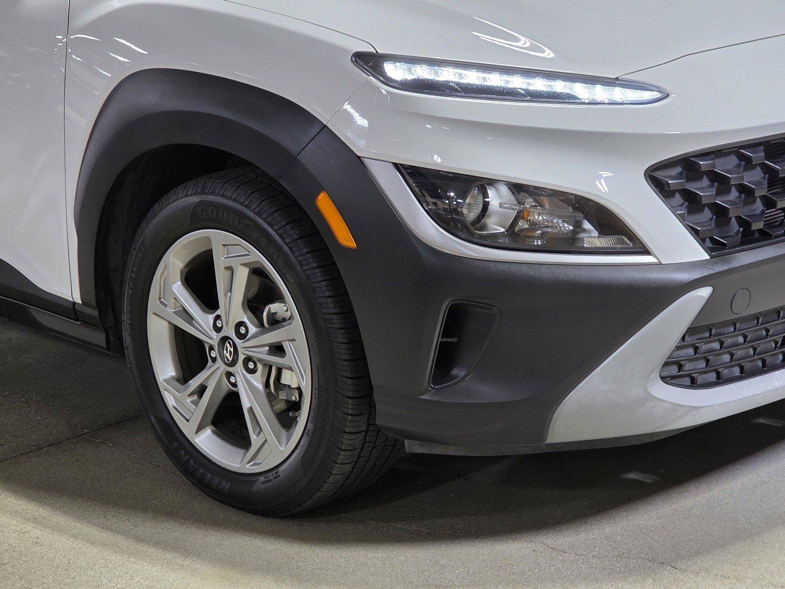 Used 2023 Hyundai Kona SEL w/ Convenience Package FWD image 10