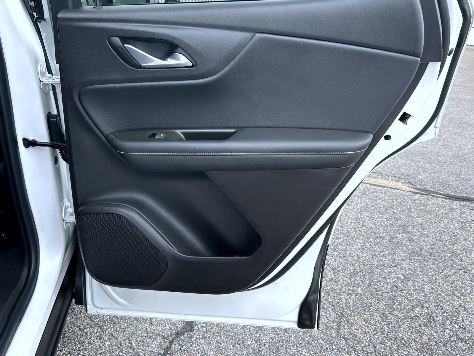 Certified 2023 Chevrolet Blazer LT w/ Convenience Package image 18