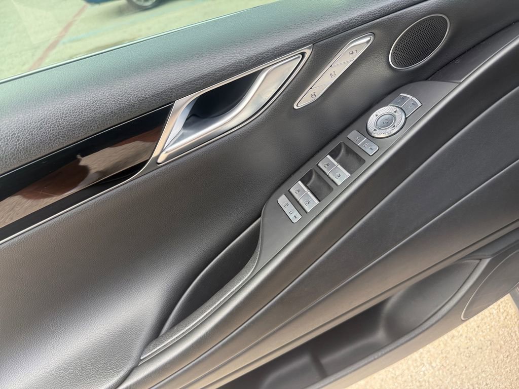 Used 2023 Genesis G80 2.5T image 11