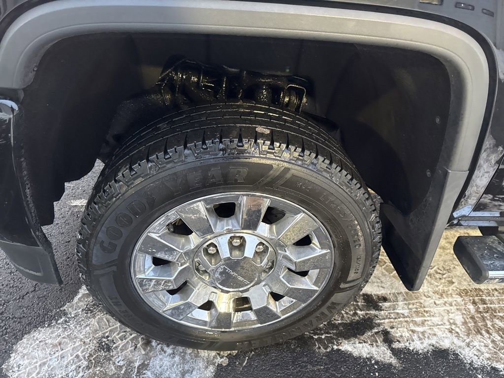 Used 2016 GMC Sierra 2500 Denali w/ Duramax Plus Package image 43