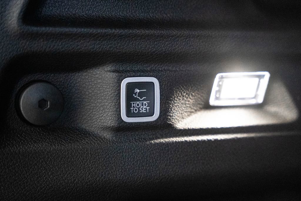 New 2025 Jeep Grand Cherokee L Altitude image 15