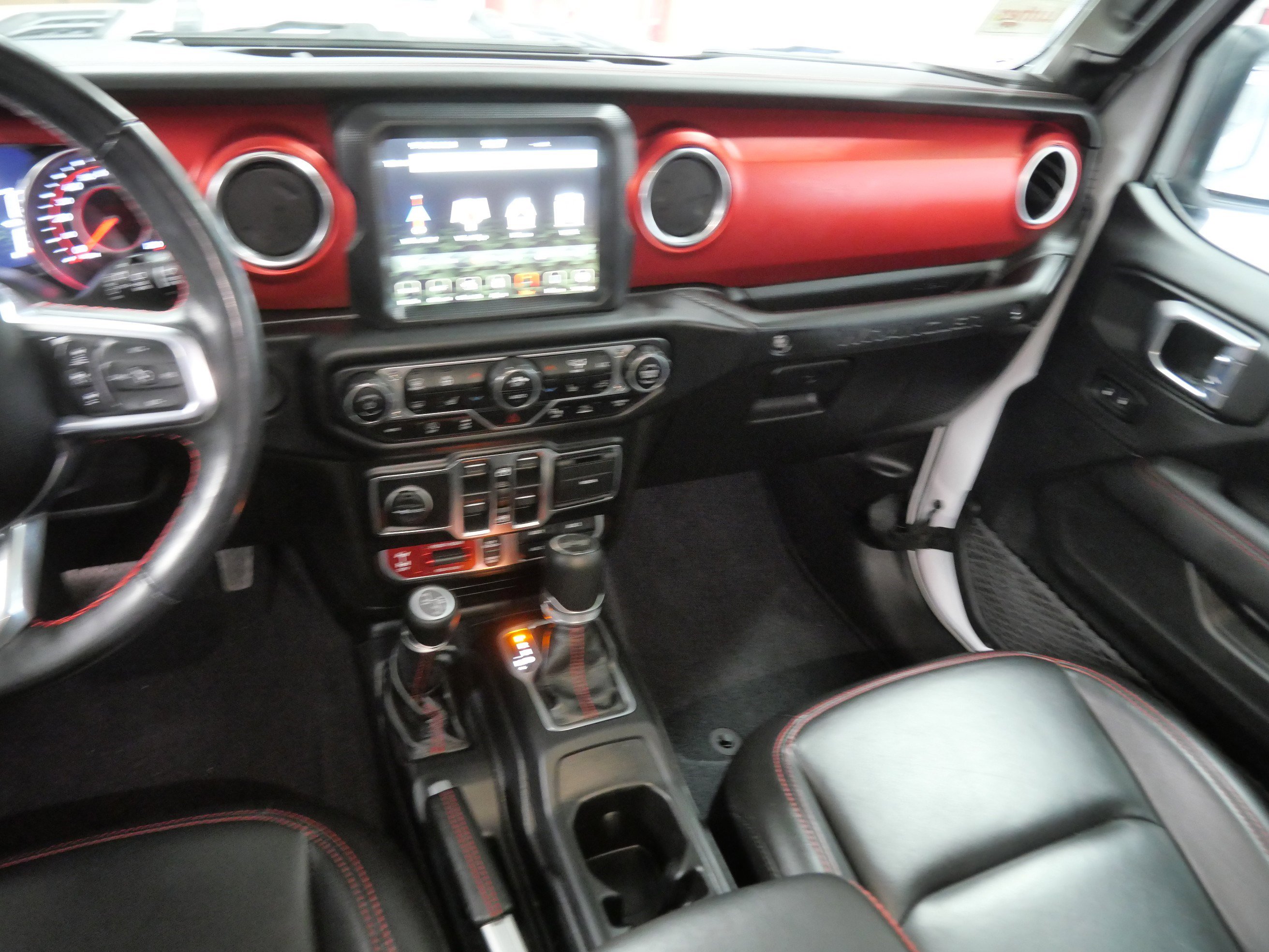 Used 2021 Jeep Wrangler Unlimited Rubicon w/ Dual Top Group image 10