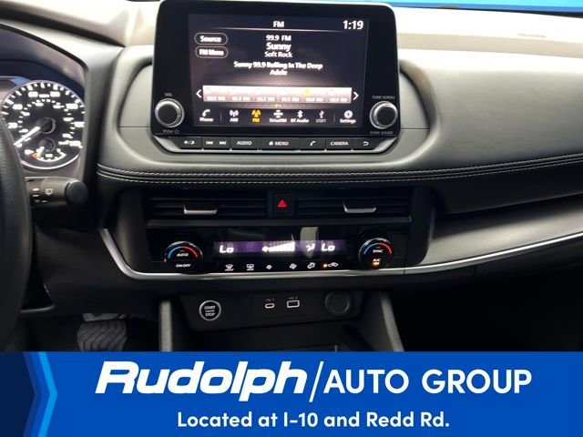 Used 2023 Nissan Rogue SV image 18