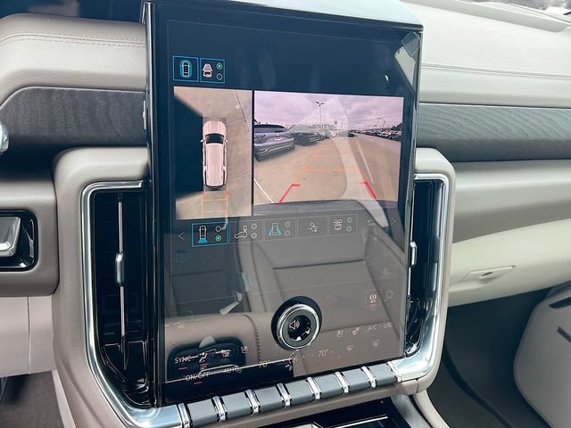 New 2026 GMC Yukon XL Denali w/ Denali Reserve Package AWD/4WD image 9