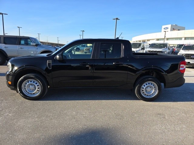 Certified 2022 Ford Maverick XL image 2