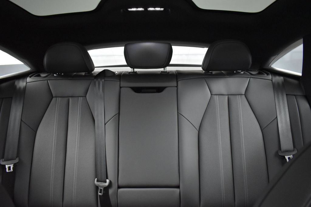 New 2027 Audi A6 e-tron Premium Plus AWD/4WD image 15