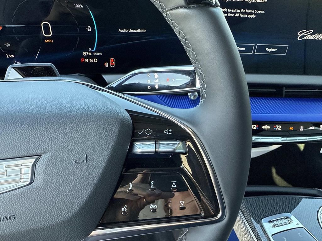 New 2026 Cadillac Optiq Sport 2 image 28