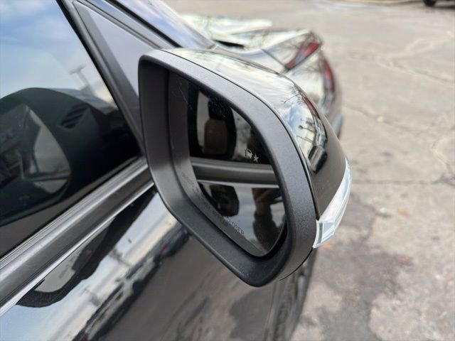 Used 2024 Chevrolet Traverse Z71 w/ LPO, Floor Liner Package image 4