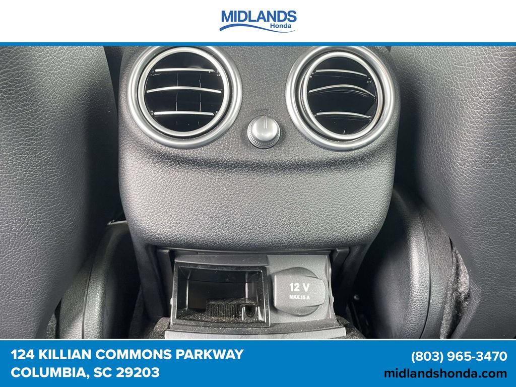 Used 2019 Mercedes-Benz C 300 Sedan image 11