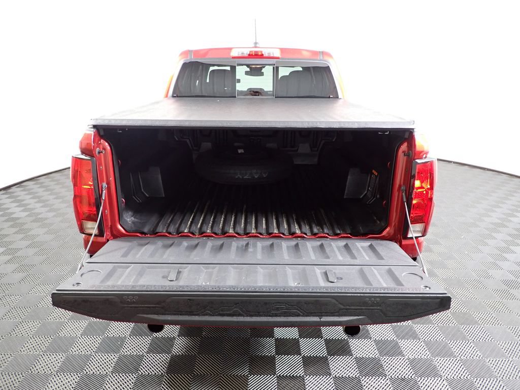 Used 2023 Chevrolet Colorado LT w/ LT Convenience Package AWD/4WD image 16