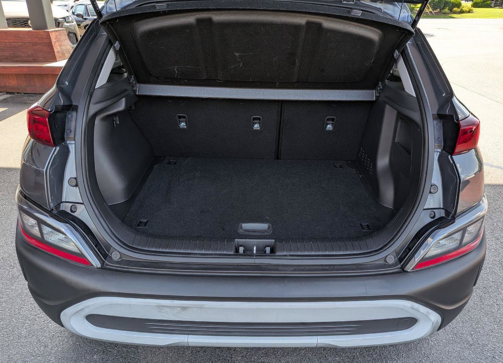 Used 2022 Hyundai Kona SEL w/ Convenience Package AWD/4WD image 10