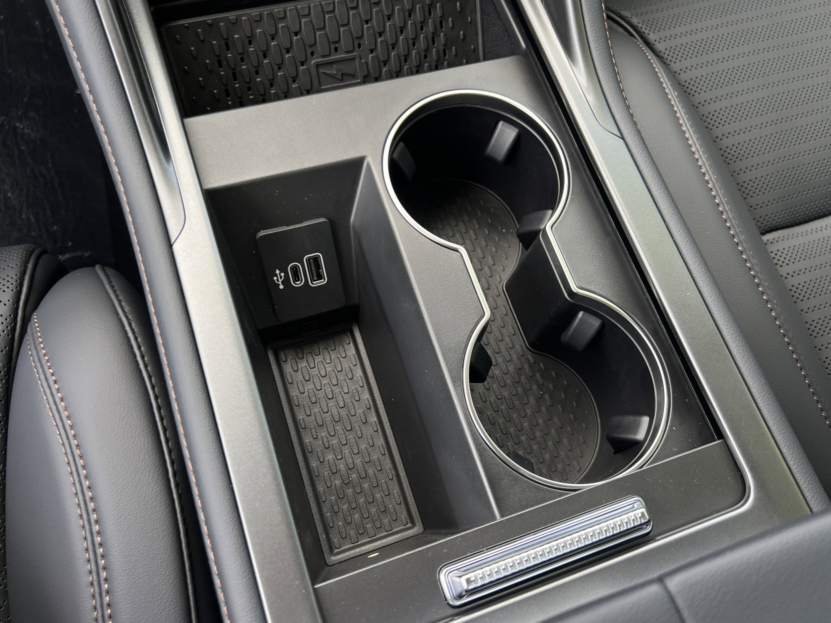New 2026 Lincoln Nautilus Reserve AWD/4WD image 17