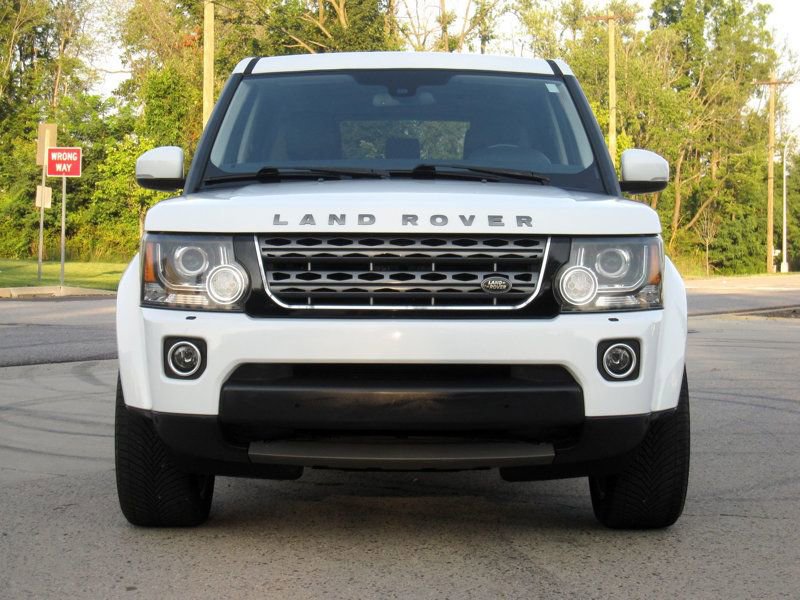 Used 2014 Land Rover LR4 HSE image 5