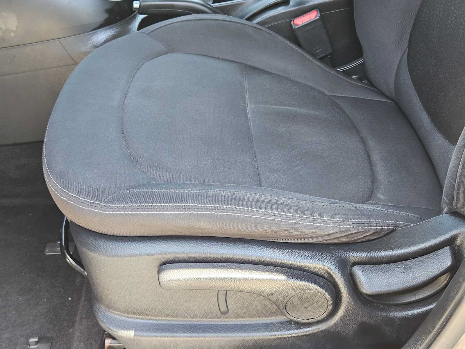 Used 2016 Kia Soul FWD image 22