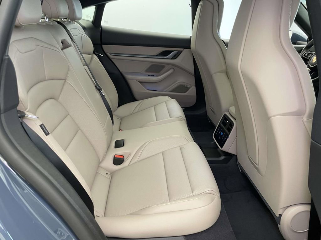 New 2025 Porsche Taycan image 22