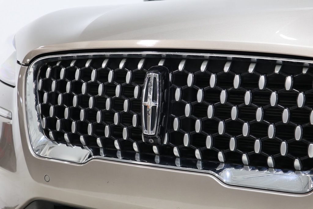 Used 2020 Lincoln Corsair Reserve w/ Equipment Group 201A AWD/4WD image 12
