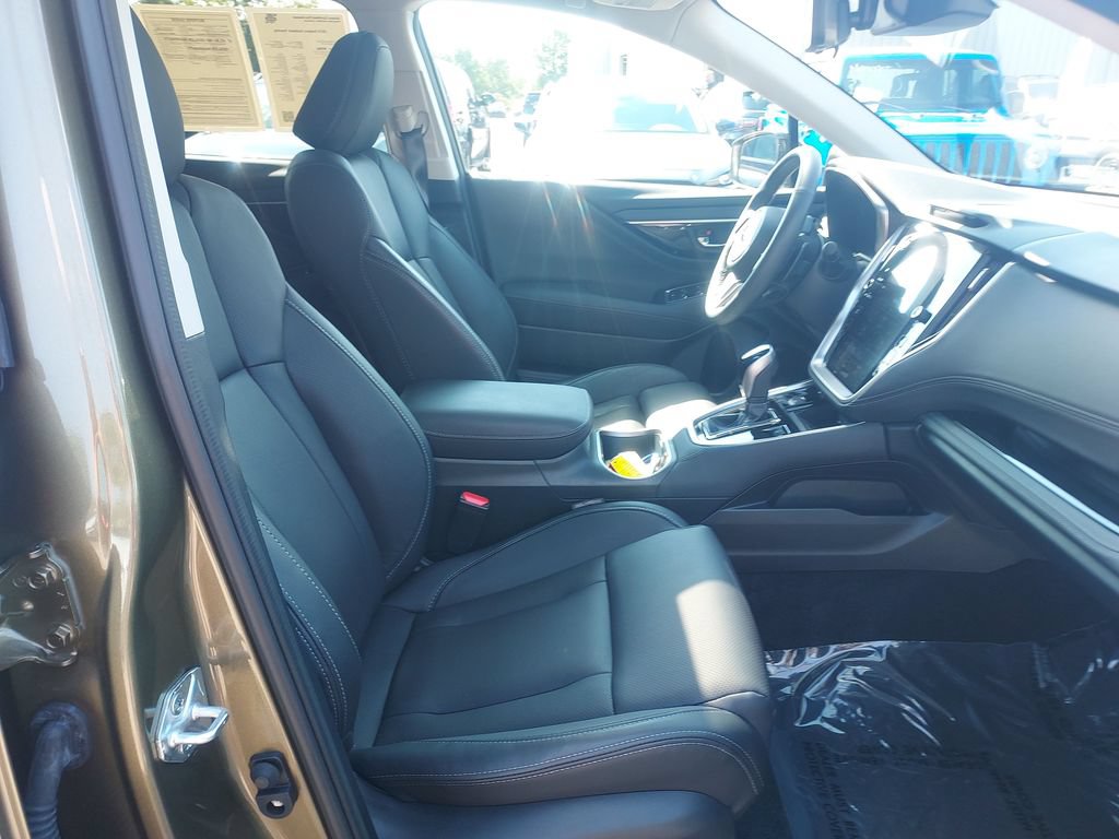 Certified 2023 Subaru Outback Touring AWD/4WD image 36