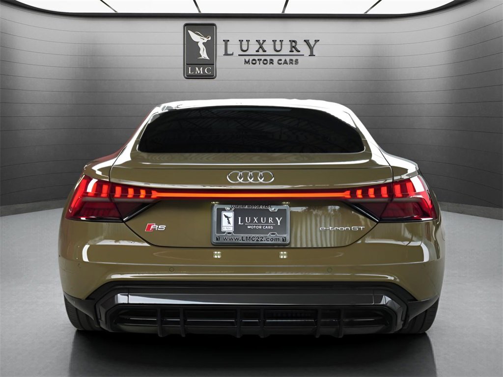 Used 2024 Audi RS e-tron GT image 3